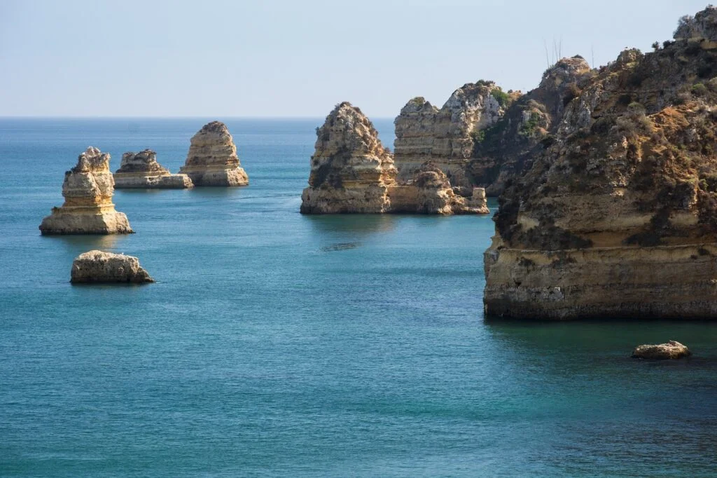 the twelve apostles, australia, great ocean road-555728.jpg