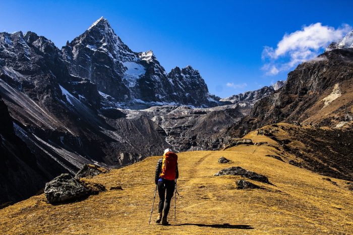 mount-everest-mountains-trekking-6395759 mount everest, mountains, trekking-6395759.jpg
